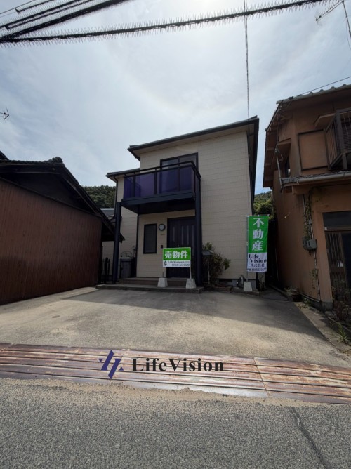 住友林業施工・外観良好の2階建(尾道市向東町)