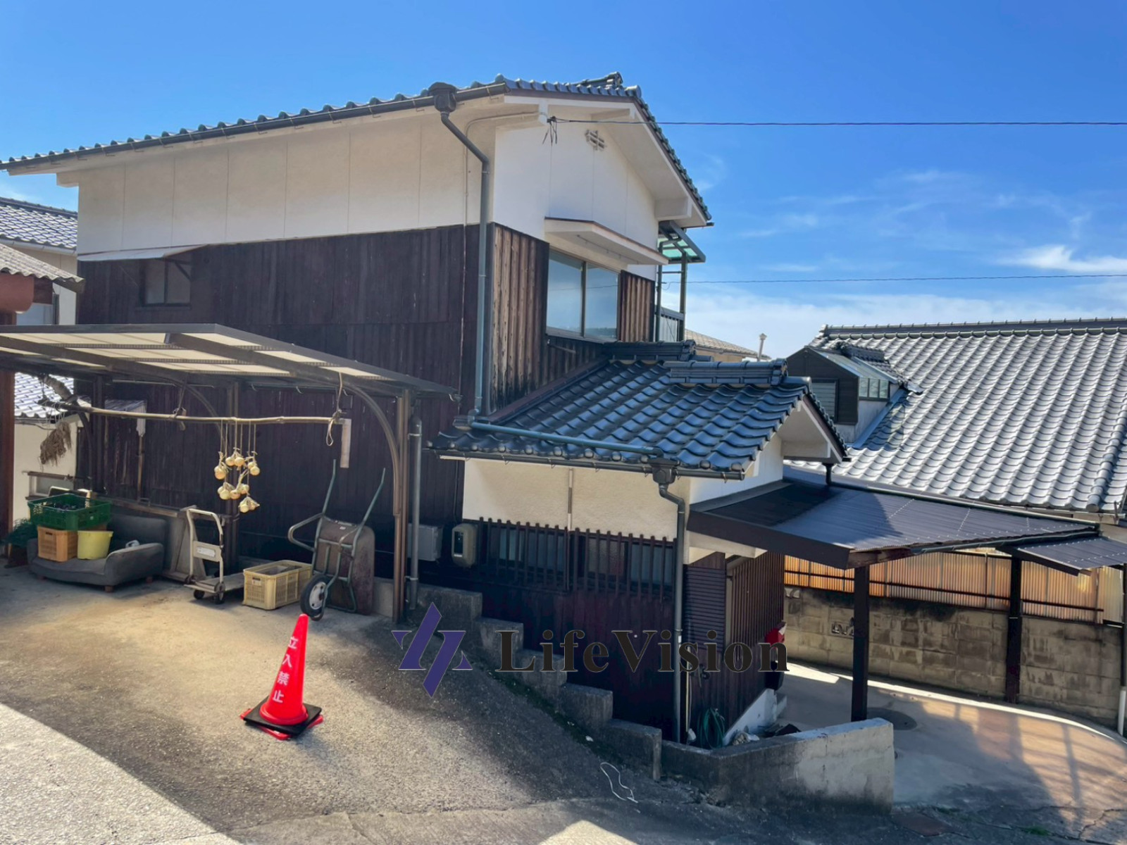 駐車場1台込み！！ペット飼育可能な戸建てタイプ！！